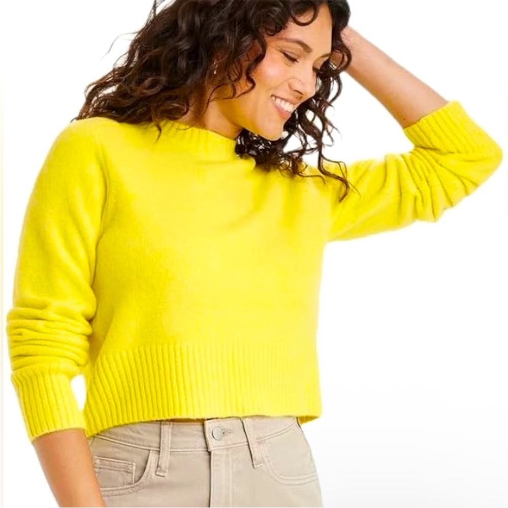 Universal Thread Yellow Crew Neck Sweater Ribbed Knit